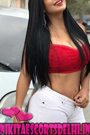 Housewife Escorts in Delhi